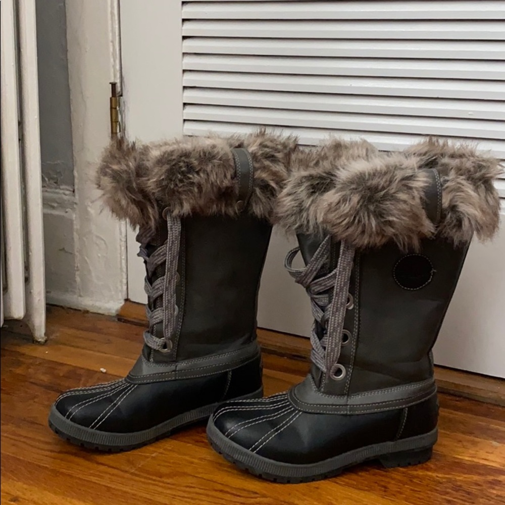 Winter boots